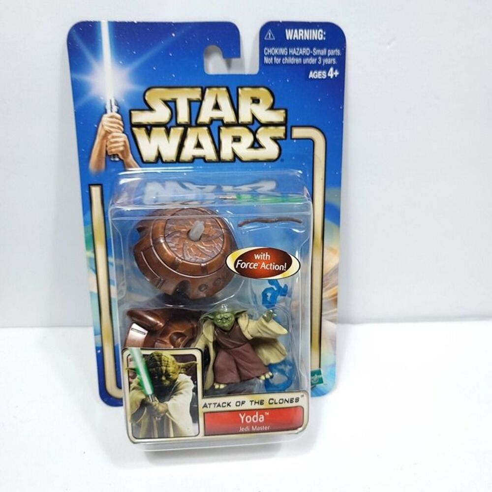Star Wars Hasbro 2002 Attack of the Clones YODA Jedi Master With Force Action